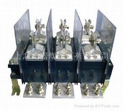 隔離開(kāi)關(guān)熔斷器組